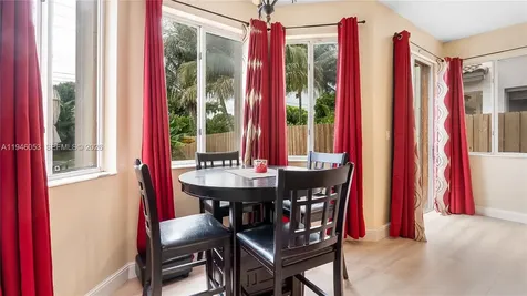 1884 SE 19th Street Homestead FL 33035