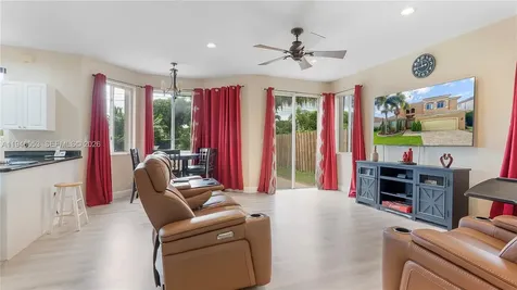 1884 SE 19th Street Homestead FL 33035