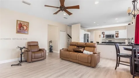 1884 SE 19th Street Homestead FL 33035