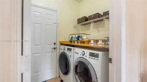 1884 SE 19th Street Homestead FL 33035