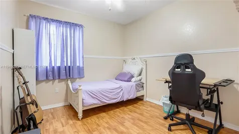 1884 SE 19th Street Homestead FL 33035