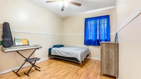 1884 SE 19th Street Homestead FL 33035