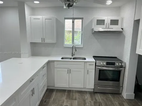 261 NW 49th Street Miami FL 33127