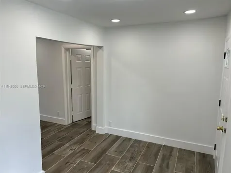 261 NW 49th Street Miami FL 33127