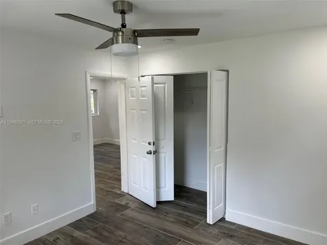 261 NW 49th Street Miami FL 33127