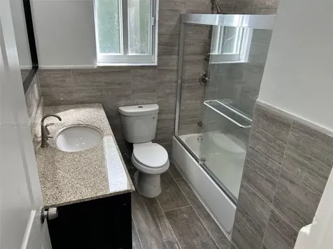 261 NW 49th Street Miami FL 33127