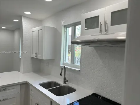 261 NW 49th Street Miami FL 33127