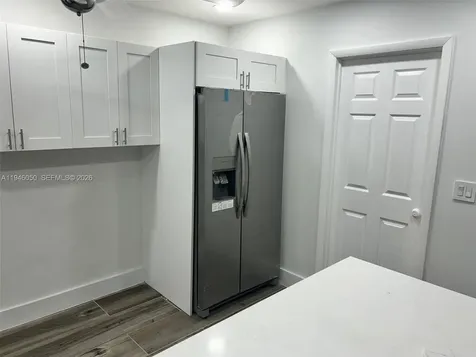 261 NW 49th Street Miami FL 33127