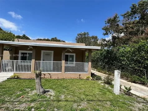 261 NW 49th Street Miami FL 33127