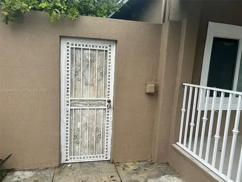 261 NW 49th Street Miami FL 33127