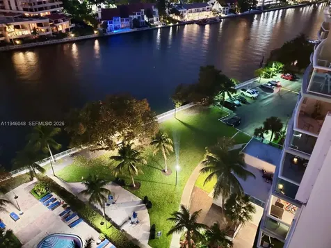 19390 Collins Avenue Sunny Isles Beach FL 33160