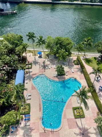 19390 Collins Avenue Sunny Isles Beach FL 33160