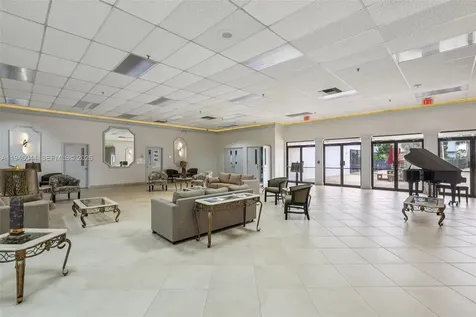 4725 E Lucerne Lakes Boulevard E Lake Worth FL 33467