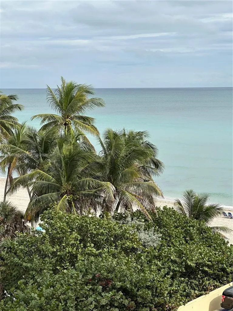 2501 S Ocean Drive Hollywood FL 33019