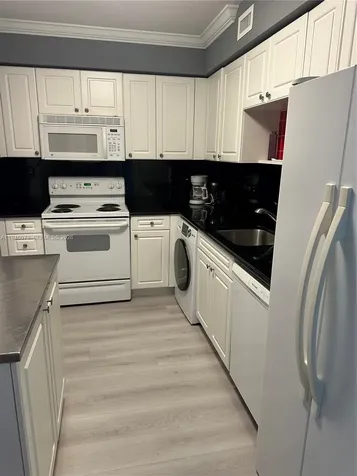 2501 S Ocean Drive Hollywood FL 33019