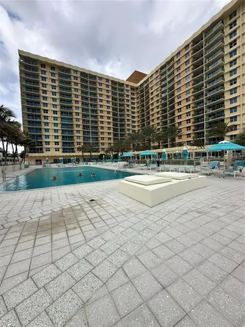 2501 S Ocean Drive Hollywood FL 33019