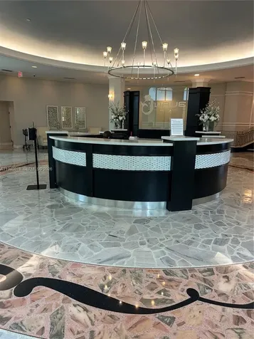 2501 S Ocean Drive Hollywood FL 33019