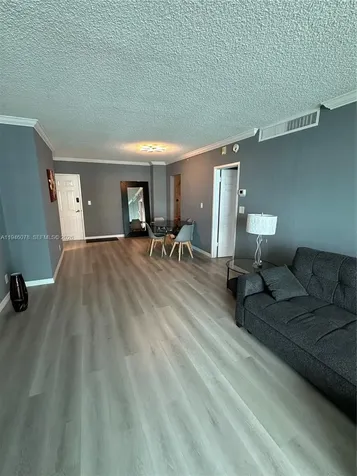 2501 S Ocean Drive Hollywood FL 33019