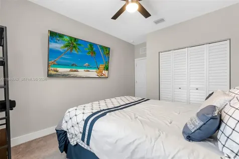4650 Santa Cruz Way Davie FL 33314