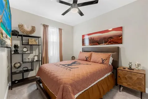 4650 Santa Cruz Way Davie FL 33314