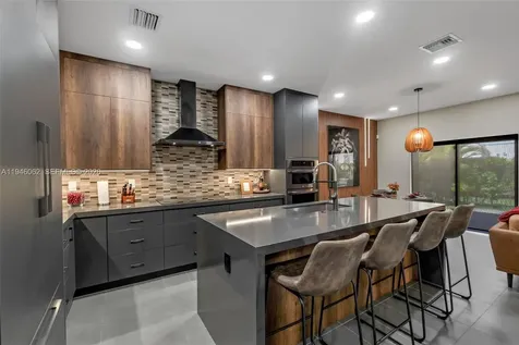 4650 Santa Cruz Way Davie FL 33314