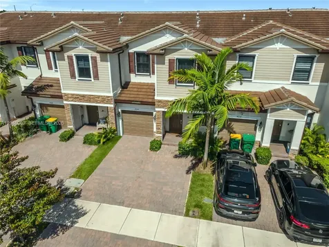 4650 Santa Cruz Way Davie FL 33314