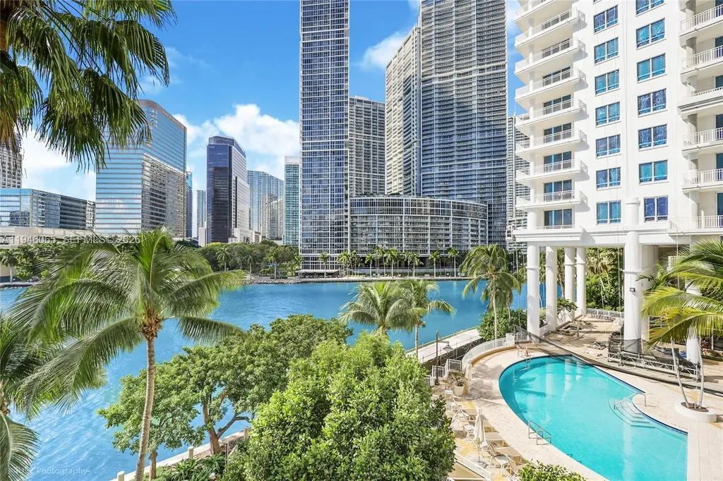 701 Brickell Key Boulevard Miami FL 33131