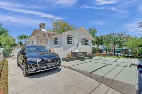 213 NW 34th Terrace Miami FL 33127