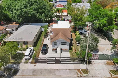 213 NW 34th Terrace Miami FL 33127