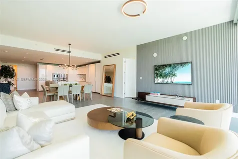 10203 Collins Avenue Bal Harbour FL 33154