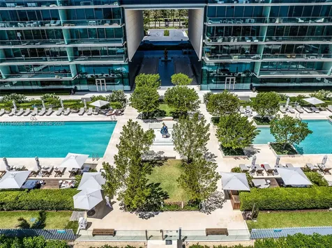 10203 Collins Avenue Bal Harbour FL 33154