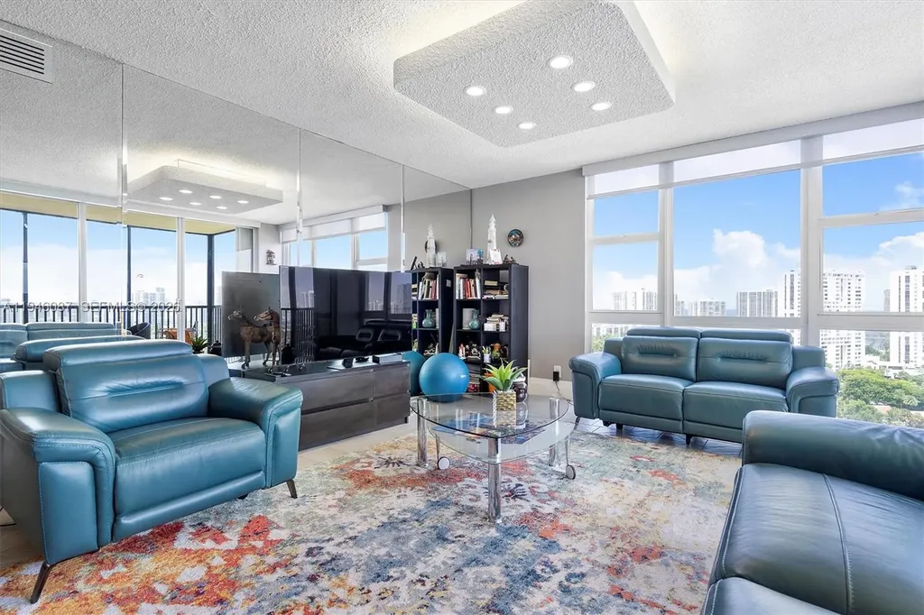 20379 W Country Club Drive Aventura FL 33180