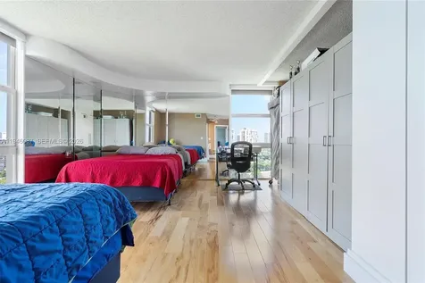 20379 W Country Club Drive Aventura FL 33180