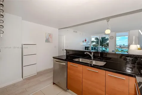 253 NE 2nd Street Miami FL 33132