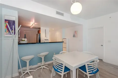 253 NE 2nd Street Miami FL 33132