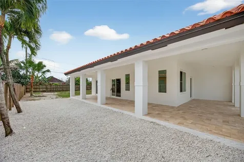 506 NW 7th Street Homestead FL 33030