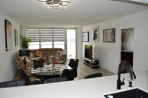 3725 S Ocean Drive Hollywood FL 33019