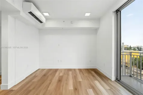 650 SW 1st Street Miami FL 33130