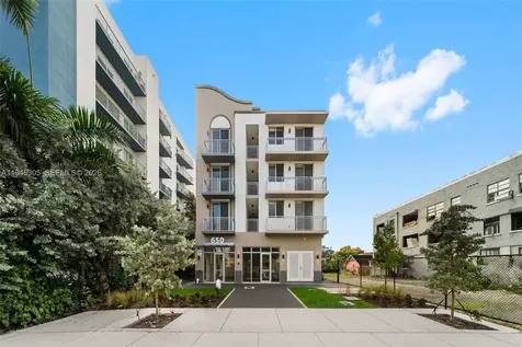 650 SW 1st Street Miami FL 33130