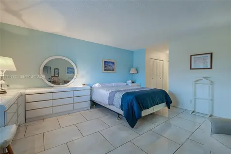 4751 NW 21st Street Lauderhill FL 33313