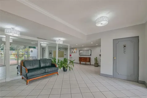 4751 NW 21st Street Lauderhill FL 33313