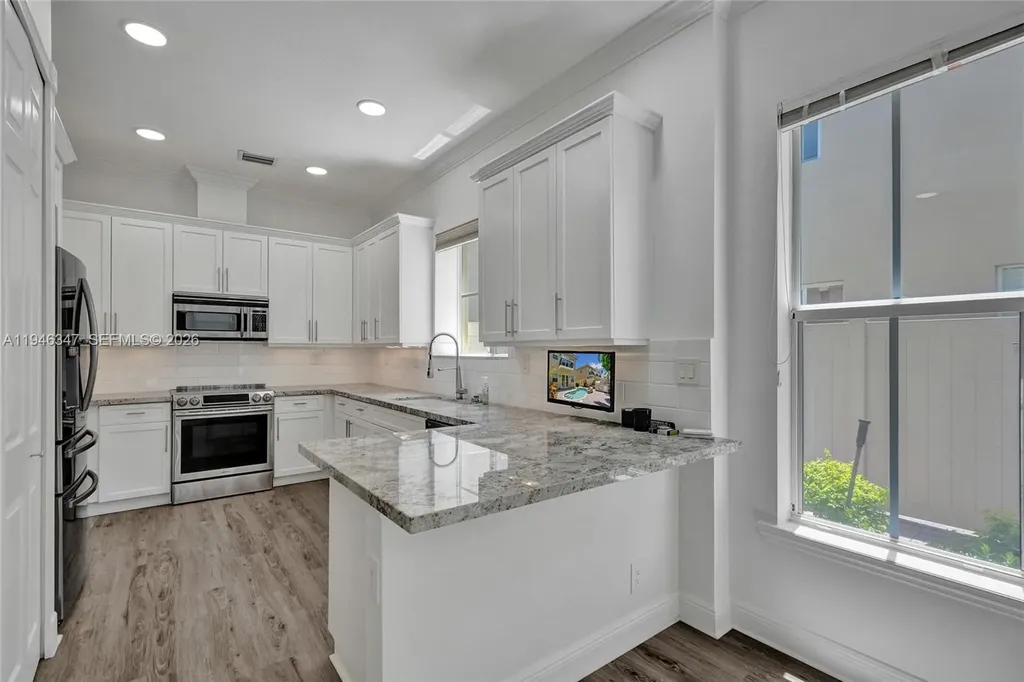 1115 NE 14th Avenue Fort Lauderdale FL 33304