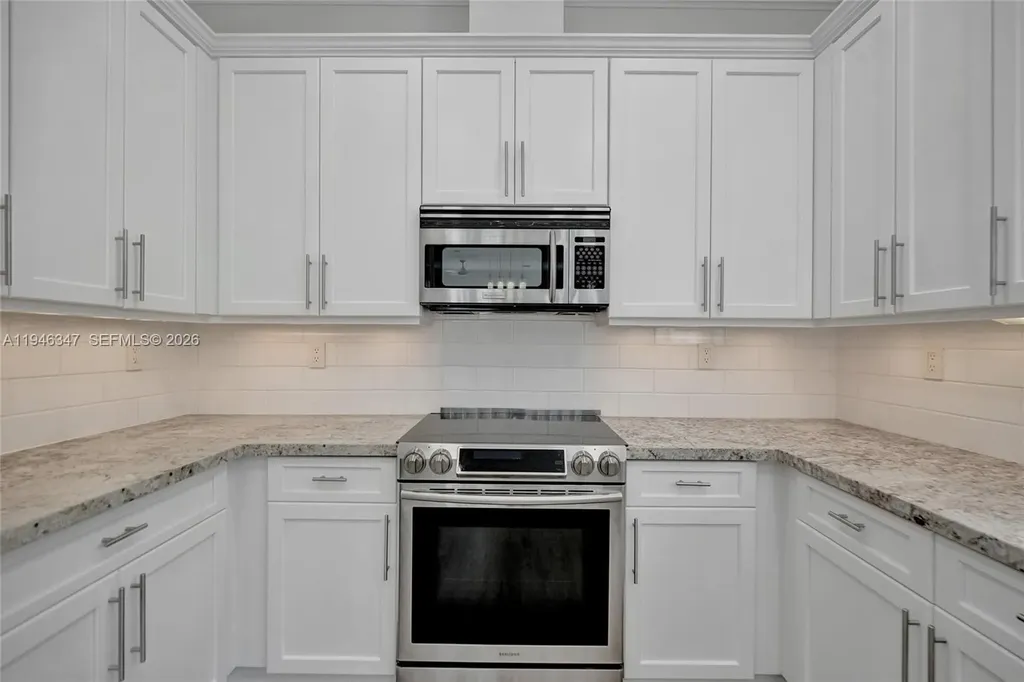 1115 NE 14th Avenue Fort Lauderdale FL 33304