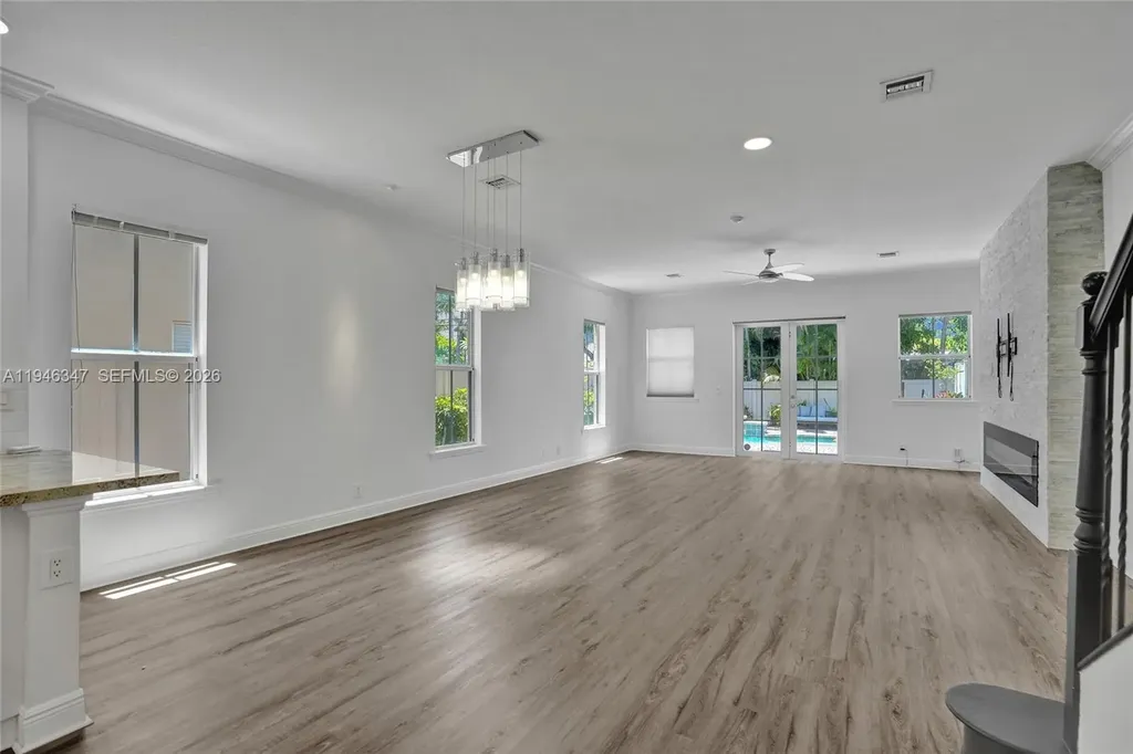 1115 NE 14th Avenue Fort Lauderdale FL 33304