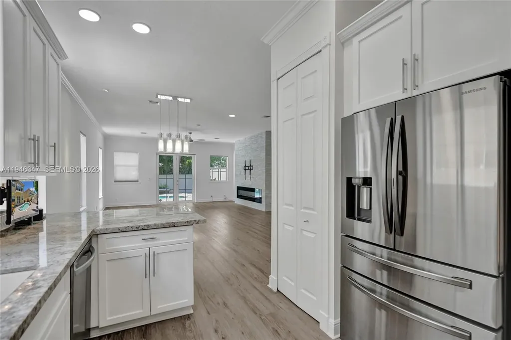 1115 NE 14th Avenue Fort Lauderdale FL 33304