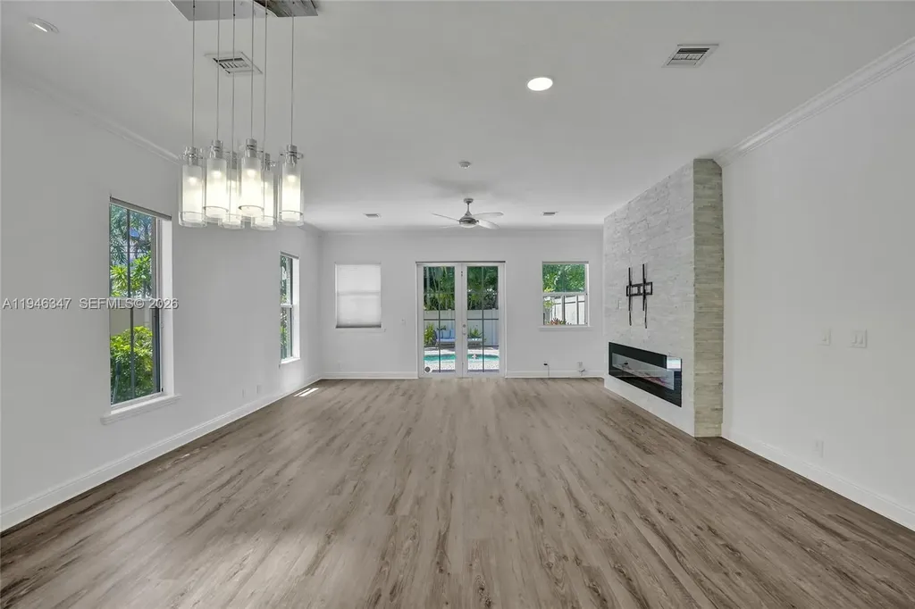 1115 NE 14th Avenue Fort Lauderdale FL 33304