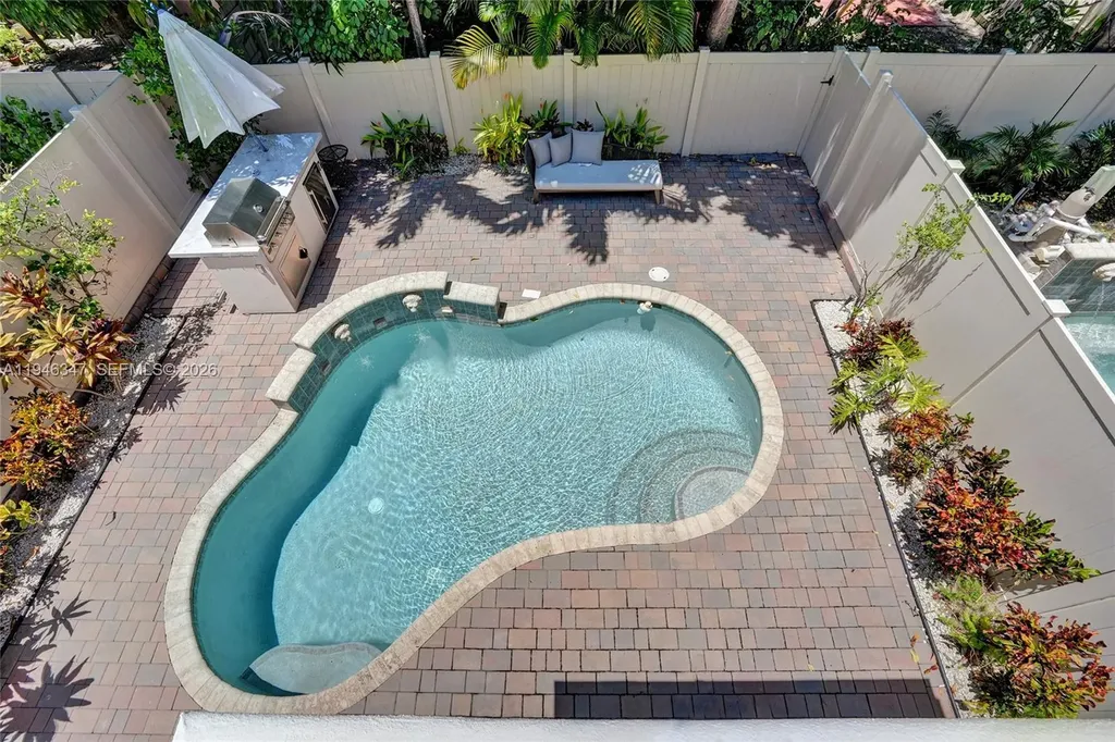 1115 NE 14th Avenue Fort Lauderdale FL 33304