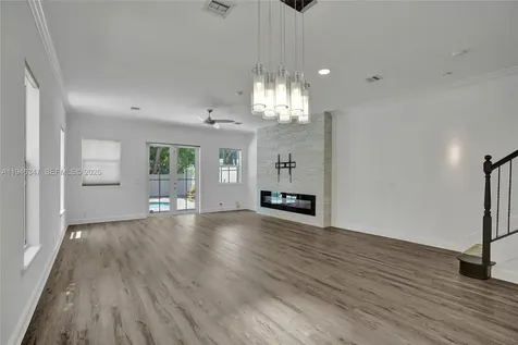 1115 NE 14th Avenue Fort Lauderdale FL 33304