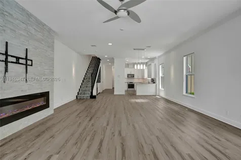 1115 NE 14th Avenue Fort Lauderdale FL 33304