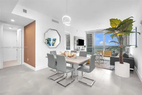 17550 Collins Avenue Sunny Isles Beach FL 33160